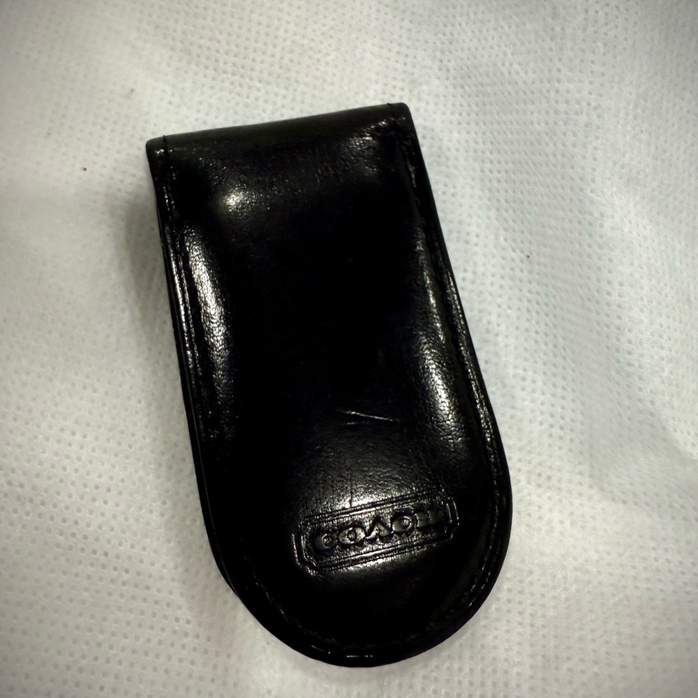 Coach Vintage Black Leather Magnetic Money Clip